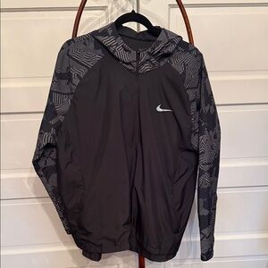 Nike Black Lightweight Windbreaker Running Jacket Hooded